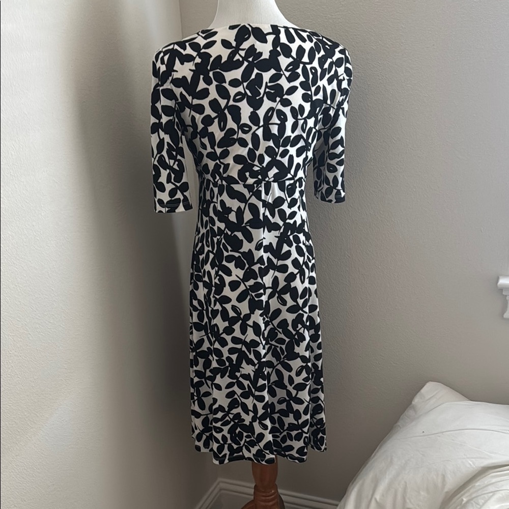 London Times Black and White Sheath Midi Dress - Picture 2 of 3